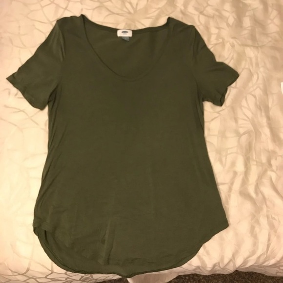 SOLD! T Shirt Bundle - Picture 3 of 7